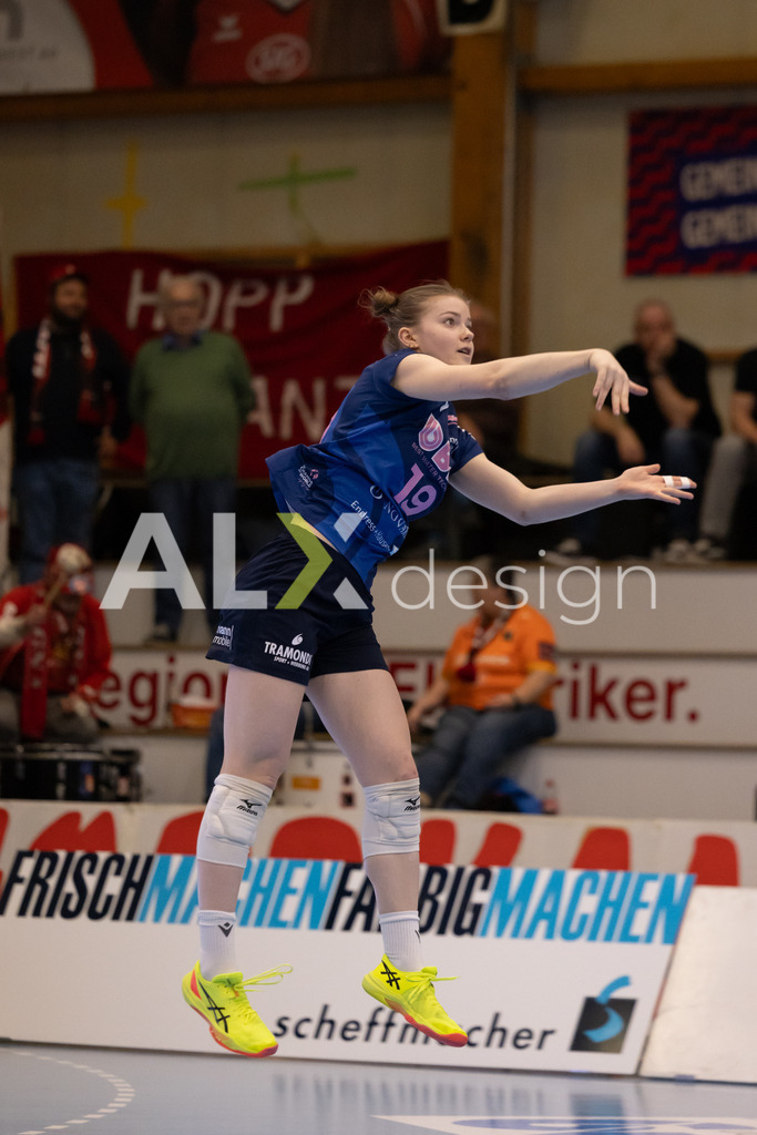 Volleyball I Frauen I Saison 2025-2026 I Volleyball NLA | Women I 1/2 Finals I  VC Kanti Schaffhausen - Sm'Aesch Pfeffingen I 07.03.2026 | 19 Meret Aarden (CH) (Sm'Aesch Pfeffingen) – Außenangriff - Realisiert mit Pictrs.com