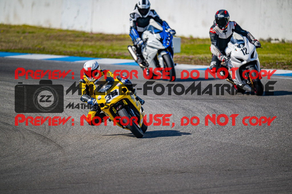 MaZZes_FotoMatrix_230410_5523 | WEISS