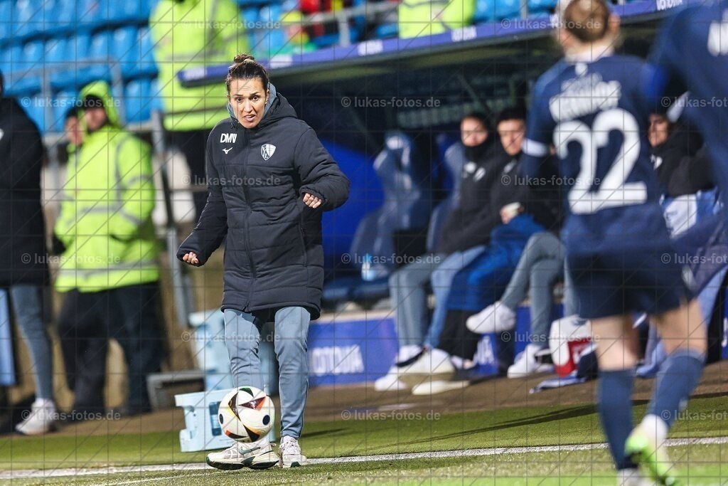DFB-Pokal-Achtelfinale: VfL Bochum Frauen - TSG Hoffenheim 0:5 | Im Achtelfinale des DFB-Pokals der Frauen unterlag der VfL Bochum der TSG Hoffenheim aus der 1. Bundesliga mit 0:5. - Realisiert mit Pictrs.com