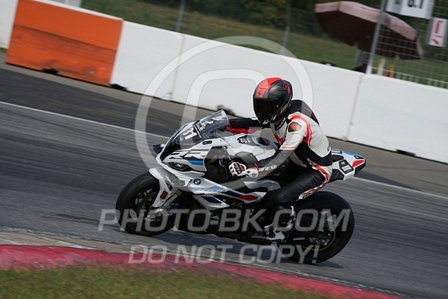 2024_08_30_PBK_11607 | Sportfotografie; SlowMotion; Video; Rennstrecke; Hafeneger; Speer; Racing; RSE; BMW; CBO; Trackday; Motorsportarena; Hockenheimring; Brno; Most; Barcelona; Valencia