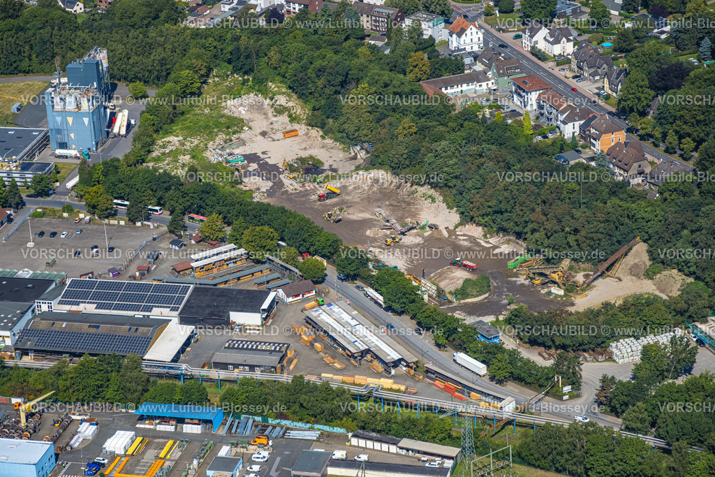 Gladbeck250800588 | Luftbild, Industriegebiet und Baustelle an der Stollenstraße und Baufahrzeuge, Rentfort, Gladbeck, Ruhrgebiet, Nordrhein-Westfalen, Deutschland