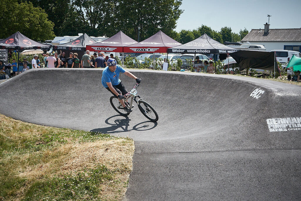 202506251-05 PM25 7@sebastiankopp | German Pumptrack Series - Realisiert mit Pictrs.com