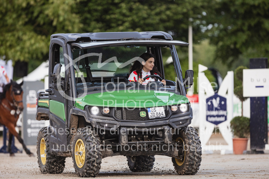 250531_MayDays_JNR-219 | Deine schönsten Turniermomente als professionelle Fotos! Entdecke hochwertige Pferdesport-Fotografie im Online-Shop. Jetzt Fotos finden & bestellen!