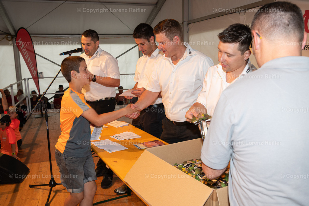 Schwingen -  Appenzeller Kantonal Nachwuchsschwingertag 2024 | Hundwil, 6.7.24, Schwingen - Appenzeller Kantonal Nachwuchsschwingertag.