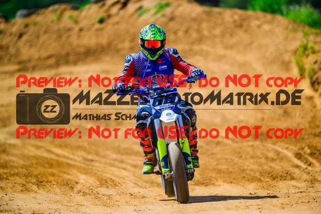 MaZZes_FotoMatrix_240511_6007705_2531 | UE40