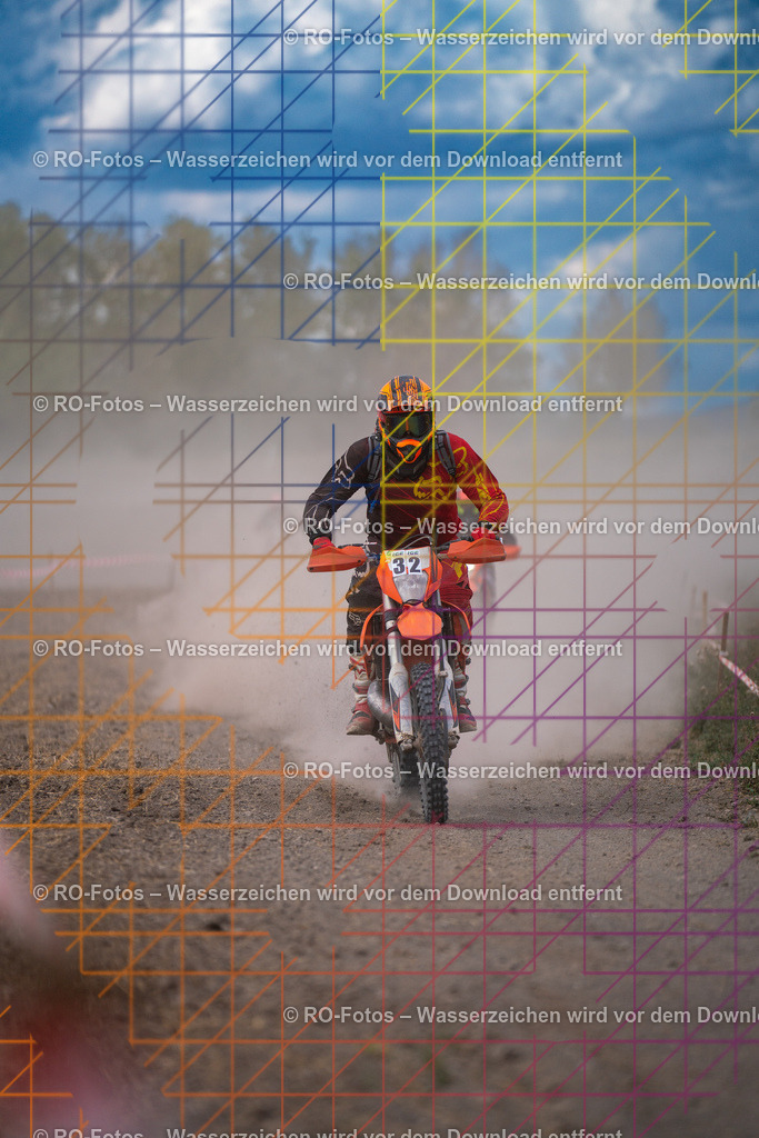 3 Lauf BadWindsheim 2026 -512 | Sportfotografie von RO-Fotos: Motorsport, Motocross, Enduro, Laufveranstaltungen und Triathlon. Professionelle Fotos von Sportlern und Events. - Realisiert mit Pictrs.com