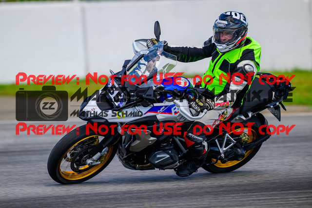 MaZZes_FotoMatrix_240520_6021986_1212 | INST