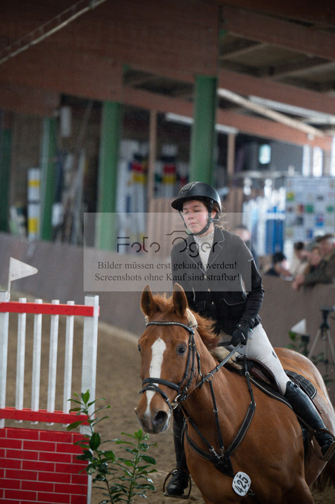 Hallenreittunier Voxtrup 2023 | Entdecke hochwertige Reitturnierfotos von Foto Oger. Professionell, emotional und authentisch – jetzt Lieblingsmomente im Shop bestellen.Deutschlandweite Turnierfotografie. - Realisiert mit Pictrs.com