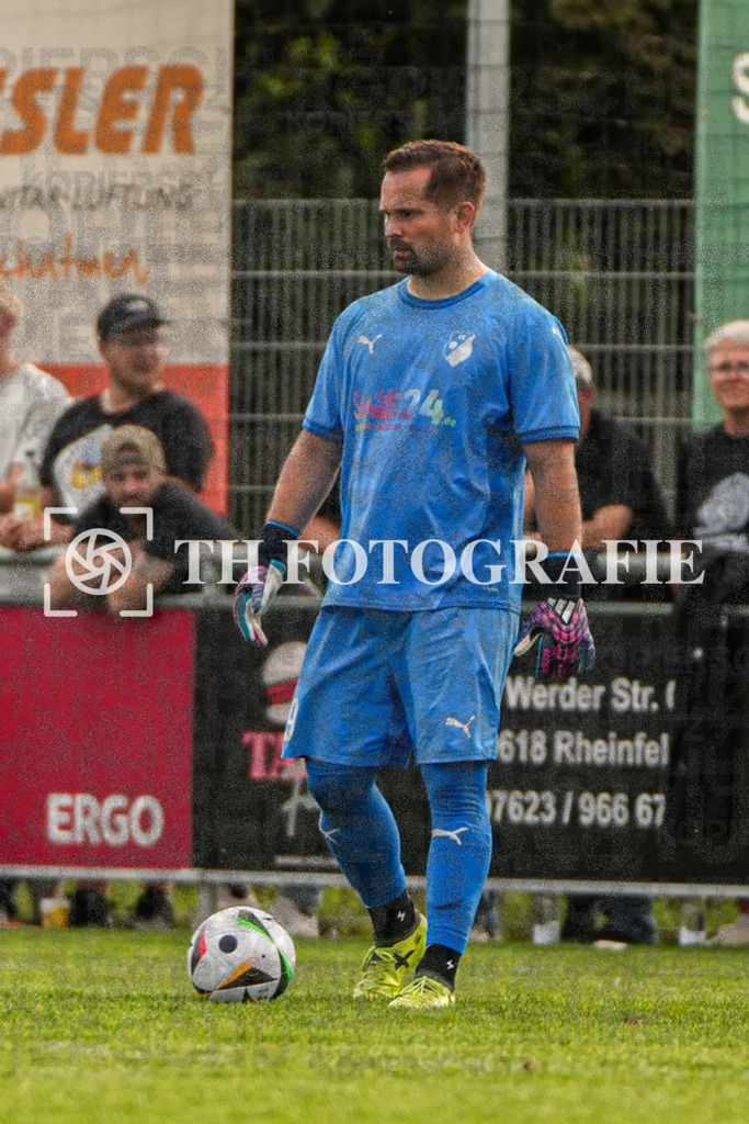 GER, FC Zell - FC Wittlingen, Fussball, Rothaus Bezirkpokal, Finale, Saison 2024/2025, 29.05.2025 | GER, FC Zell - FC Wittlingen, Fussball, Rothaus Bezirkpokal, Finale, Saison 2024/2025, 29.05.2025Foto: TH Fotografie/Alessio Bosco