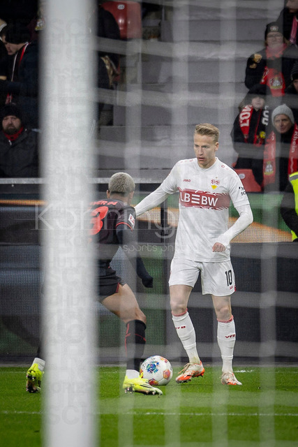 German Bundesliga, Bayer 04 Leverkusen vs. VfB Stuttgart, 10.01.2026 | LEVERKUSEN, GERMANY - JANUARY 10: Chris Führich (Fuhrich, Fuehrich / VfB Stuttgart, 10) during the German Bundesliga match on gameday 16 between Bayer 04 Leverkusen vs. VfB Stuttgart at BayArena on January 10, 2026 in Leverkusen, Germany. DFL REGULATIONS PROHIBIT ANY USE OF PHOTOGRAPHS AS IMAGE SEQUENCES AND/OR QUASI-VIDEO.