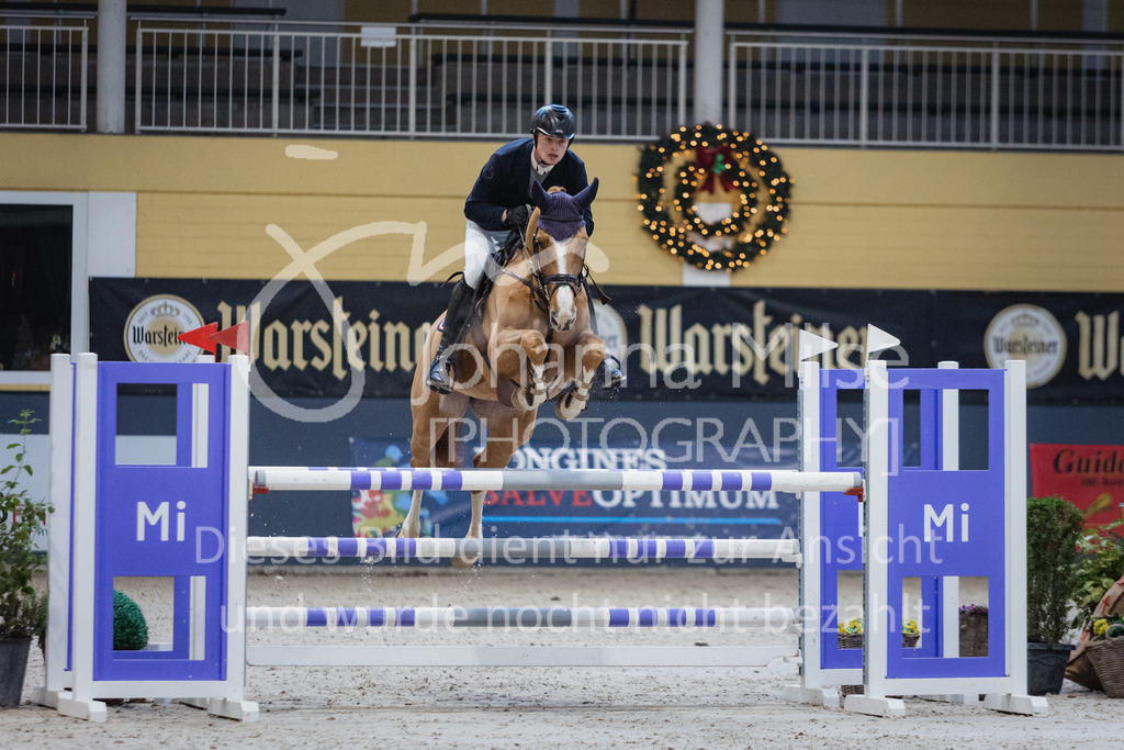 221217_Warstein_Stil-M-209 | Deine schönsten Turniermomente als professionelle Fotos! Entdecke hochwertige Pferdesport-Fotografie im Online-Shop. Jetzt Fotos finden & bestellen!
