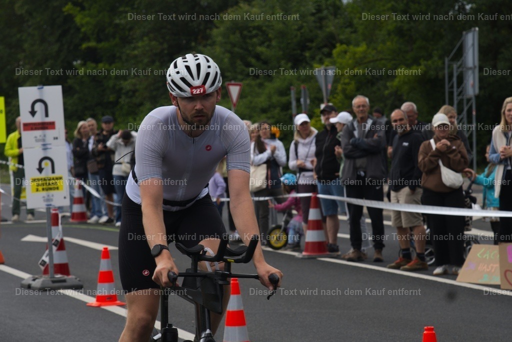 triathlon_wuerzburg_r_2026_06_14-24 | Shop für Fotos von Sportevents z.B. Obstacle Course Racing, OCR, Triathlon, Trail Run und MTB - Realisiert mit Pictrs.com