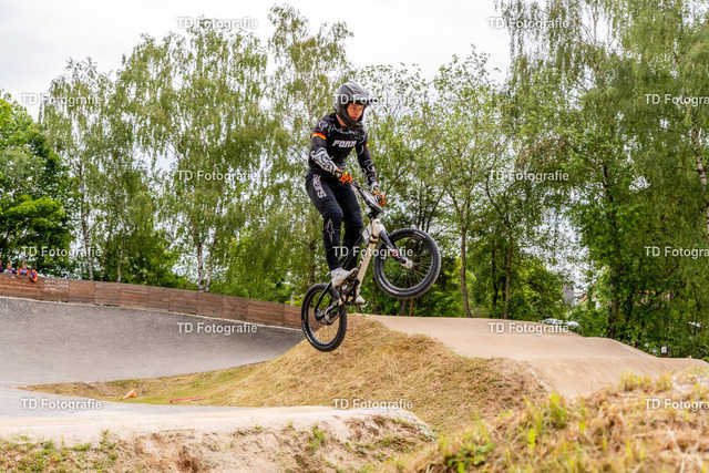 BayBMX2026-04961 | Fotogalerie von Thomas Dettweiler mit Eventbildern und lizenzfreien Fotos. Perfekt als Wandbild, für Büro, Website oder private Nutzung. - Realisiert mit Pictrs.com