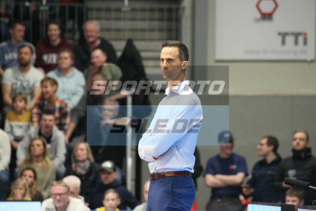 Phoenix Hagen - Dresden Titans | Chris Harris - © Sportfoto-Sale (MK) - Realisiert mit Pictrs.com