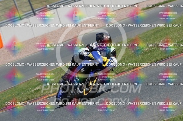 2016-07-01-PBK-5298 | Sportfotografie; SlowMotion; Video; Rennstrecke; Hafeneger; RSE; Speer; Trackday; Motorsportarena; Hockenheimring; Brno; Most; Barcelona; Valencia, Benny; Kaetzmer;