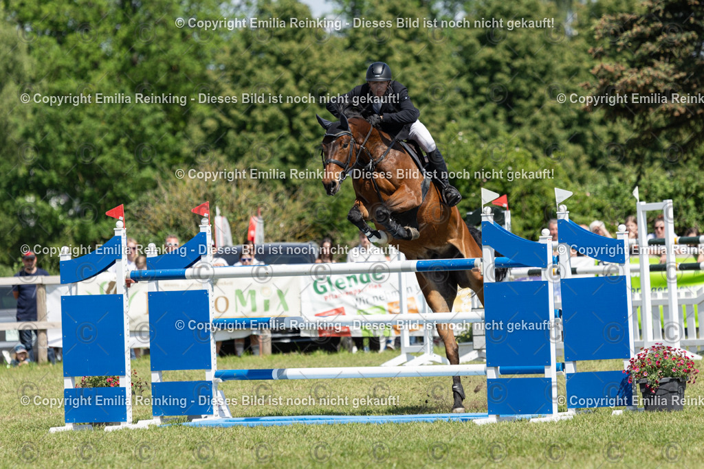 CL5A9741 | Emilia Reinking Fotografie - Realisiert mit Pictrs.com