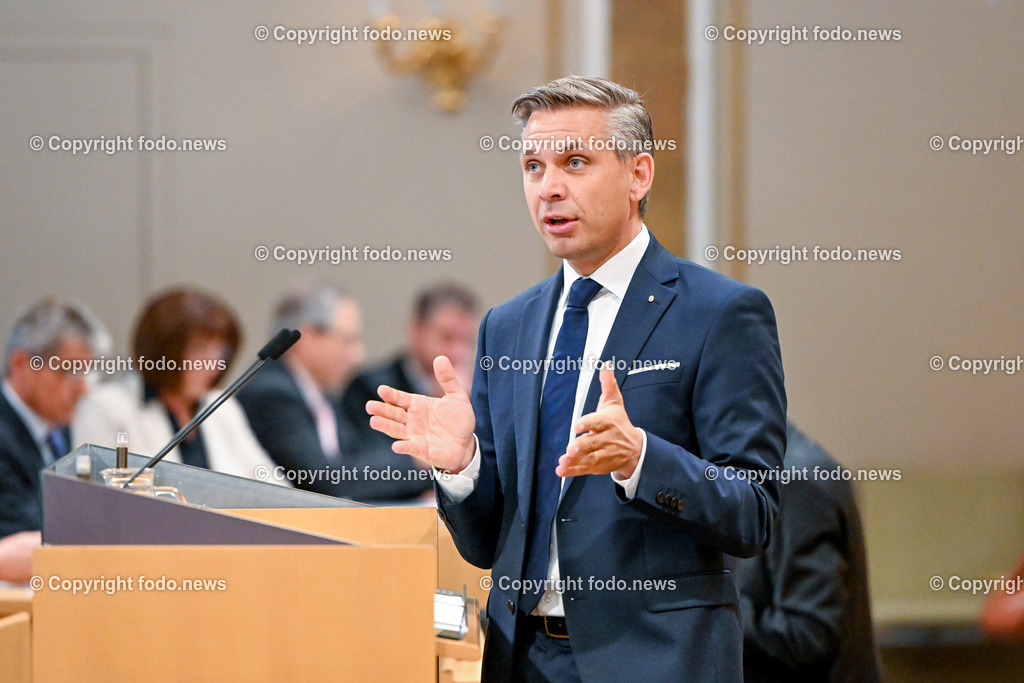 Landhaus Linz_ Promenade_ Landtagssitzung_ 20.04.2023-14 | 20.04.2023, Landhaus Linz AUT, Promenade, Landtagssitzung, im Bild LR Wolfgang Hattmannsdorfer (VP)