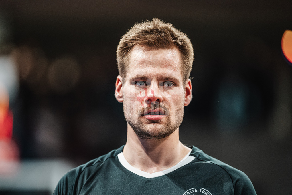 Basketball | Männer | Saison 2023/2024 | easyCredit Basketball Bundesliga | 31. Spieltag | Veolia Towers Hamburg vs. HAKRO Merlins Crailsheim | 30.04.2024 | Nico Brauner (#5, Veolia Towers Hamburg)