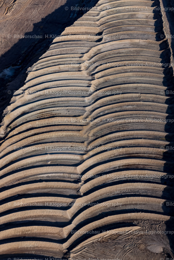 Luftbild-Niederzier-Tagebau Hambach-8324 | Luftbildfotografie Hermann Klöpper - Realized with Pictrs.com