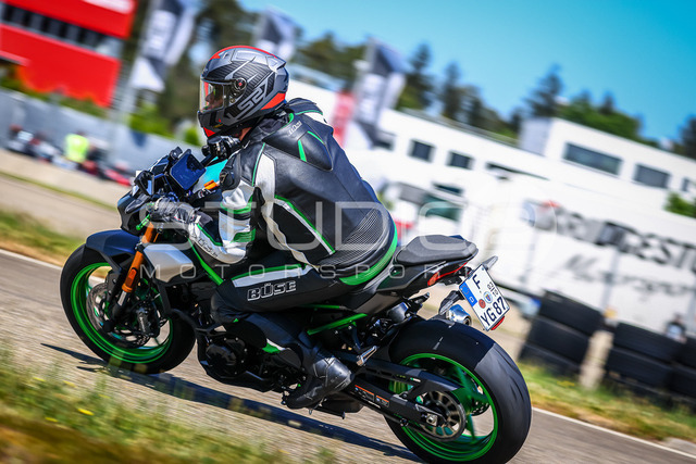 0337-260509DCB-060_337 | Deine Full-Service-Agentur für ✔️Videoproduktionen und ✔️Motorsportfotografie Jetzt Angebot anfragen!