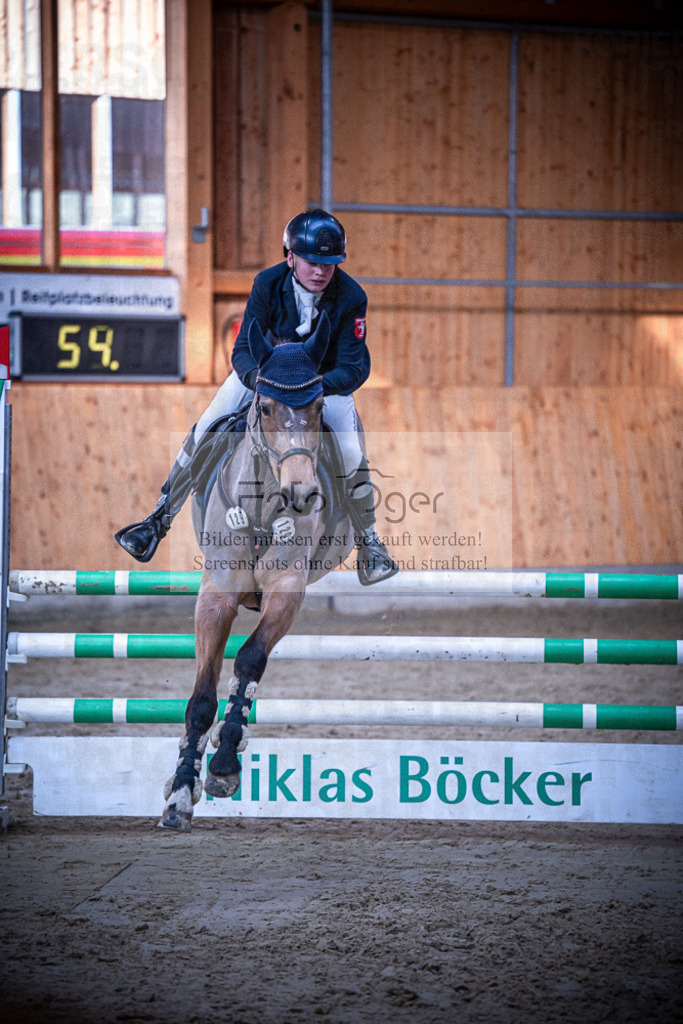 DOS_1031 | Entdecke hochwertige Reitturnierfotos von Foto Oger. Professionell, emotional und authentisch – jetzt Lieblingsmomente im Shop bestellen.Deutschlandweite Turnierfotografie. - Realisiert mit Pictrs.com