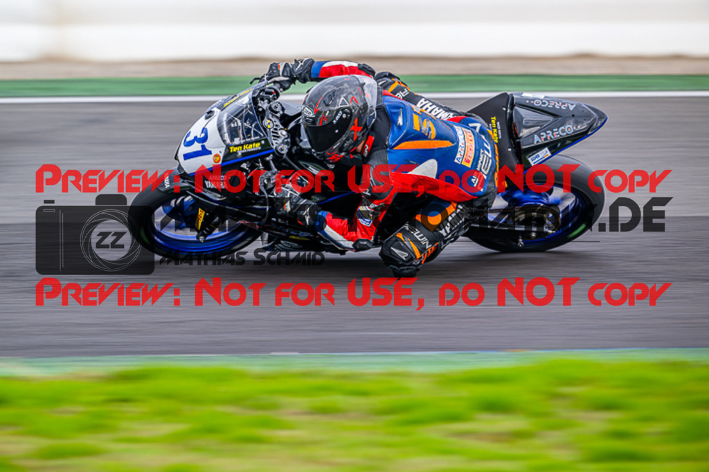 MaZZes_FotoMatrix_220924_8712 | IDM300