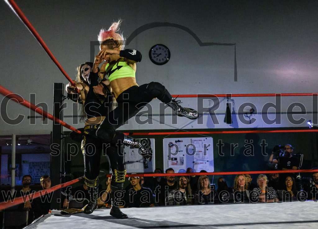 2022-06-05_121_EWS_Wrestling_ERDING | Erding, Deutschland, 05.06.2022:
Wrestling, Saison 2022, EWS Wrestling ERDING

Foto: Christian Riedel / fotografie-riedel.net