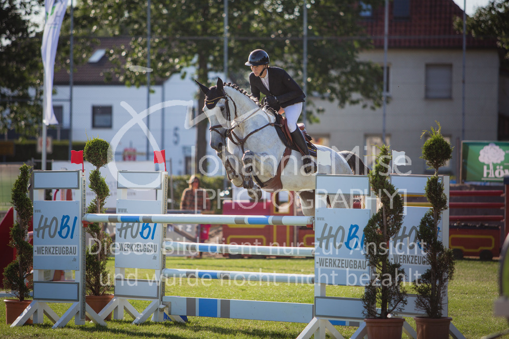 220716_LC_Waldbach-523 | Deine schönsten Turniermomente als professionelle Fotos! Entdecke hochwertige Pferdesport-Fotografie im Online-Shop. Jetzt Fotos finden & bestellen!