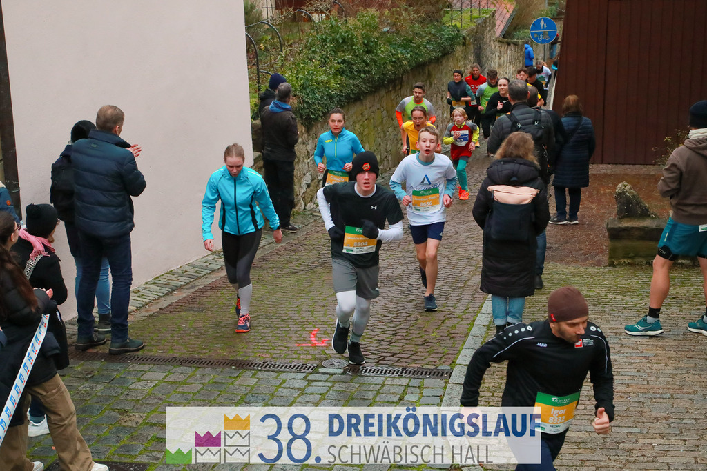 5km Roewisch Wohnbau Cup | 3 Koenigslauf 2024 5km Roewisch Wohnbau Cup - Realisiert mit Pictrs.com