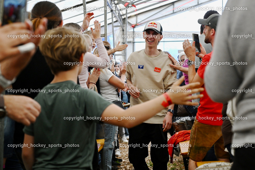 Empfang Daniel Tschofenig | Einzug Daniel Tschofenig, Empfang Daniel Tschofenig, Empfang Daniel Tschofenig am 10.05.2025 in Hohenthurn (Mehrzweckhaus Hohenthuurn), Austria, (Photo by Bernd Stefan)
