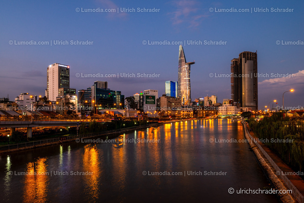 _ulrichschrader.com-153 | Stockfoto und Bilderpool mit Bildmaterial aus Deutschland, dem Harz, Halberstadt, Quedlinburg, Wernigerode und weltweit. Qualitativ hochwertige und professionelle Fotos anschauen und kaufen. - Realisiert mit Pictrs.com