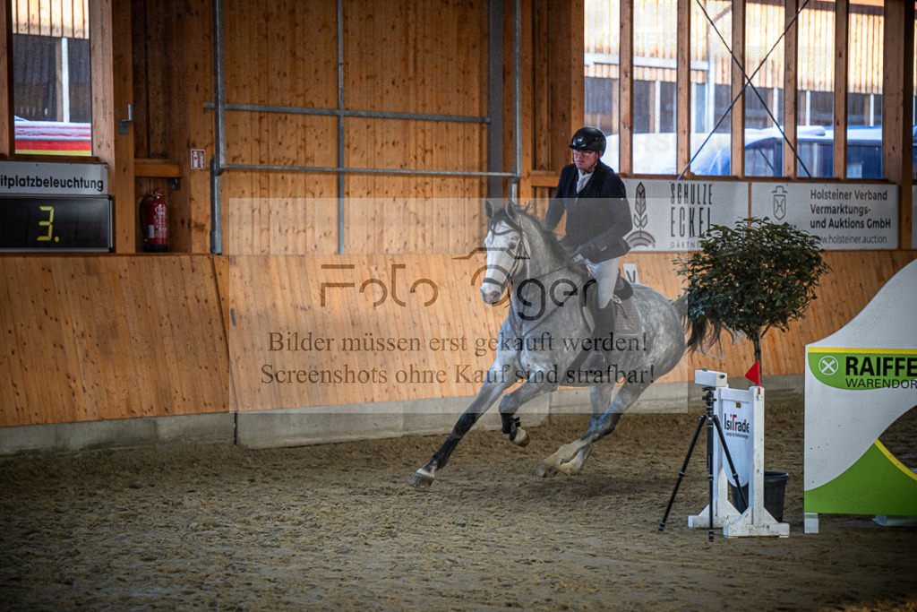 DOS_1953 | Entdecke hochwertige Reitturnierfotos von Foto Oger. Professionell, emotional und authentisch – jetzt Lieblingsmomente im Shop bestellen.Deutschlandweite Turnierfotografie. - Realisiert mit Pictrs.com