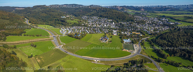 Schmallenberg230910687BadFredeburg | Luftbild, Baustelle und Neubau der Umgehungsstraße L776n Richtung Gellinghausen, SauerlandBad und Sportplatz, Fredeburg, Schmallenberg, Sauerland, Nordrhein-Westfalen, Deutschland