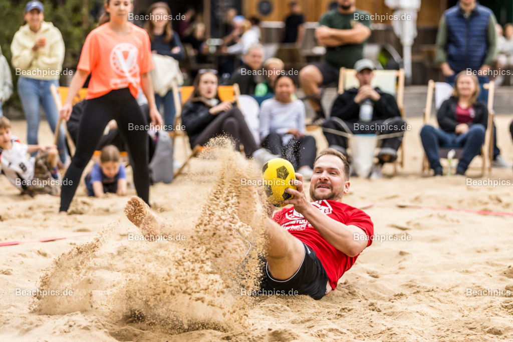2025-200083467-Strandvölkerball-WM |  24.08.2025; Berlin Foto: Gerold Rebsch - www.beachpics.de