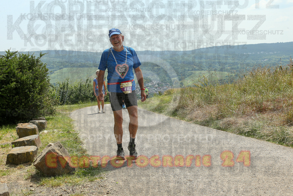 250614_1344_EX1_9380 | Sportfotografie im Rhein-Sieg Kreis, Köln, Bonn, NRW, Rheinland Pfalz, Hessen, etc. Unser Tätigkeitsfeld umfasst den Laufsport vom Volkslauf über den Marathon, Duathlon, Triathon bis zum Ultralauf wie Kölnpfad Ultra oder Schindertrail.