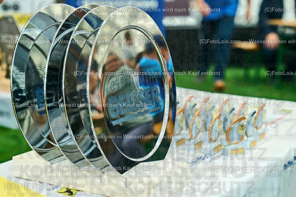 ALP7956_XXIX_GRANITBEISSER_Siegerehrung_Ehrenpreise | (C)FotoLois.com, Alois Spandl, 29. GRANITBEISSER - Mountainbike-Marathon in St. Georgen am Walde, Start/Ziel/Siegerehrung, Sa 2. September 2023.