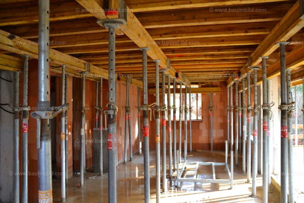 bib-hbablauf-rohbau-abkd-0094 | Nach LV-Leistungsgruppen sortierte Detailfotos über den Bau eines Hauses. Alle Hausbau-Bilder direkt vom Urheber und Autor der Website Haus-Selber-Bauen.com