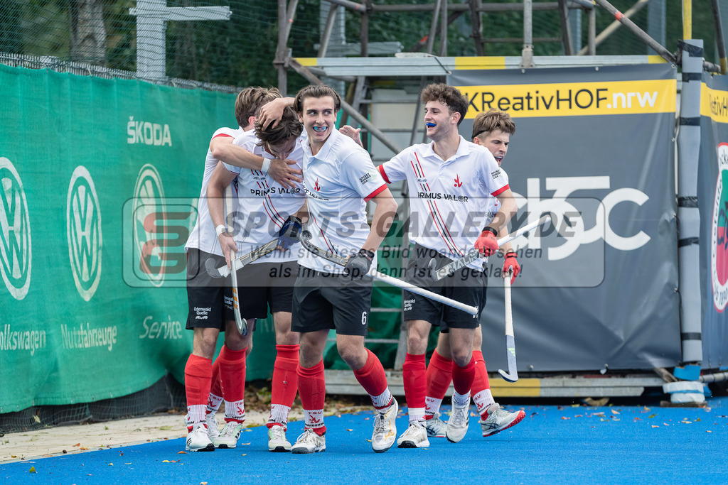HK_20230923_104453 | 1. Bundesliga Herren Crefelder HTC - TSV Mannheim am 23.9.2023 CHTC, Krefeld , John Becker-Flügel ( TSV Mannheim #17 ) , David Jehn ( TSV Mannheim )