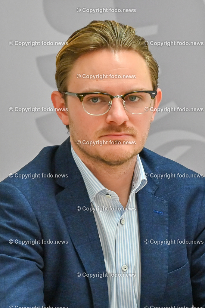 Staatsanwaltschaft Linz_ 17.02.2023-11 | 17.01.2023, Staatsanwaltschaft Linz, AUT, Staatsanwaltschaft Linz, Staatsanwaltschaftsgebaeude, im Bild Florian Roithner (Staatsanwalt, Stv. Medienstelle)