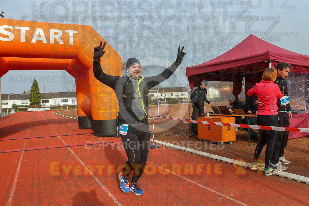 230129_1147_EX1_5327 | Sportfotografie im Rhein-Sieg Kreis, Köln, Bonn, NRW, Rheinland Pfalz, Hessen, etc. Unser Tätigkeitsfeld umfasst den Laufsport vom Volkslauf über den Marathon, Duathlon, Triathon bis zum Ultralauf wie Kölnpfad Ultra oder Schindertrail.