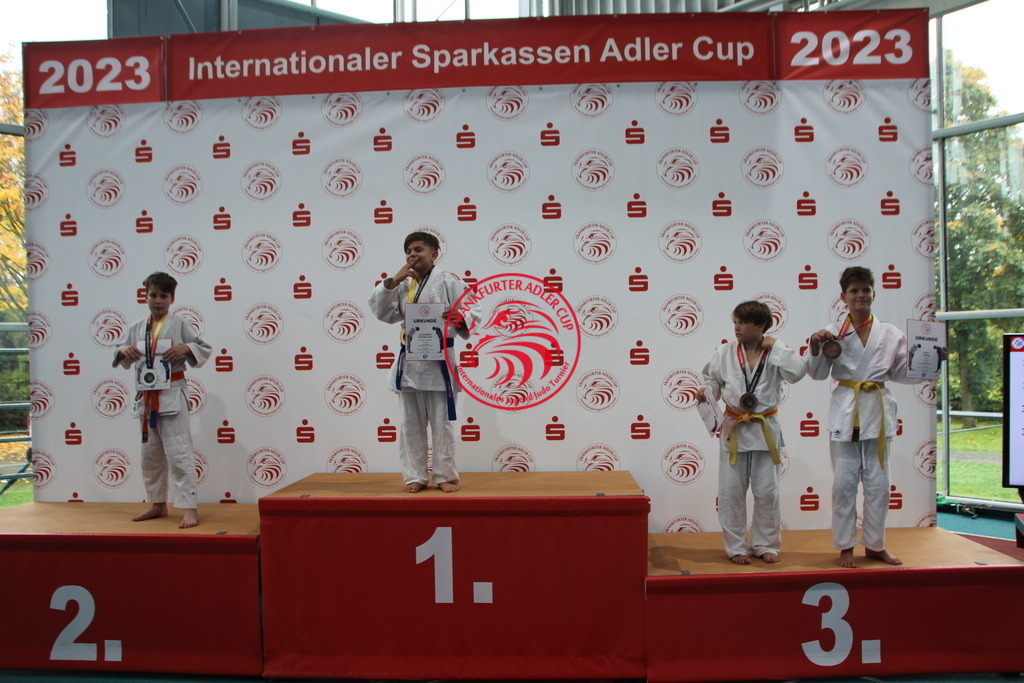 IMG_1396 | Fotos vom Adler Cup - Pictures from Adler Cup

Hier findet Ihr alle Eindrücke und großen Momente der Adler Cup Wochenenden. Here you will find all impressions and great moments of the Adler Cup weekends. - Realisiert mit Pictrs.com