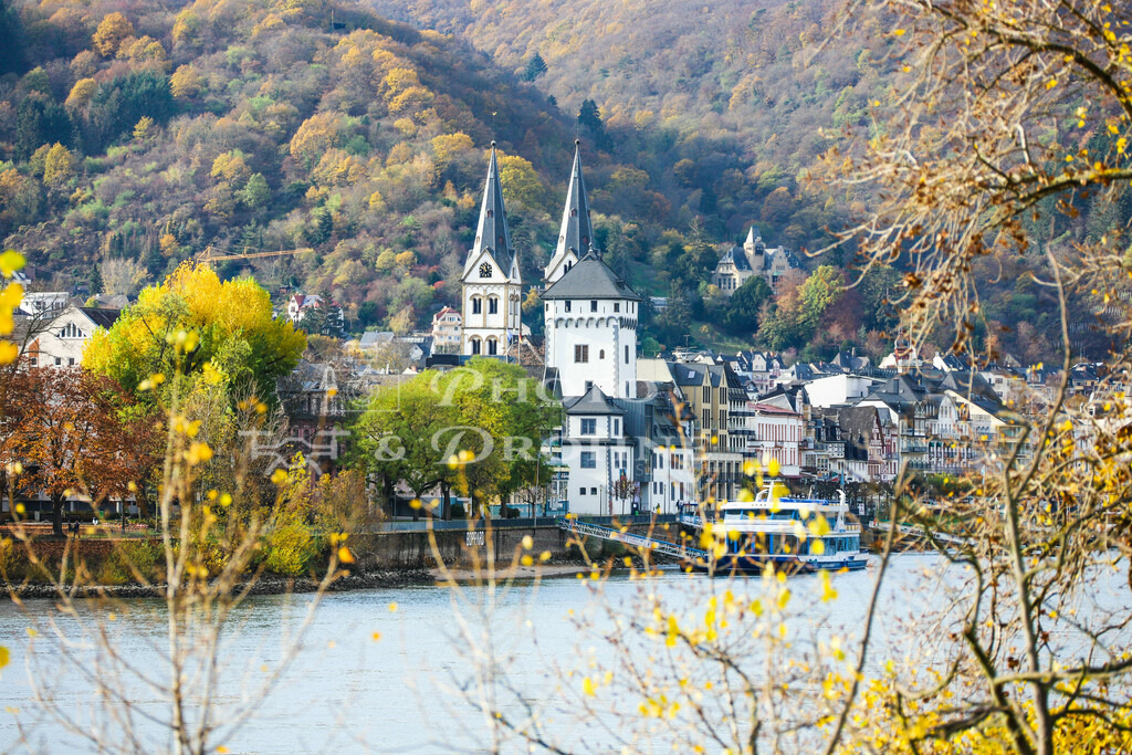 Boppard Herbst-4453 | Boppard bietet em Herbst ein farbenfrohes Bild. Boppard ist ein schönes Ziel für eine Gruppenreise oder Vereinsreise an den Rhein. Viele Hotels sind auf Gruppen eingestellt. - Realisiert mit Pictrs.com