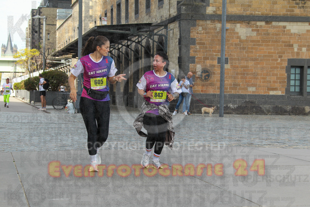 250920_1344_EV4_6589 | Sportfotografie im Rhein-Sieg Kreis, Köln, Bonn, NRW, Rheinland Pfalz, Hessen, etc. Unser Tätigkeitsfeld umfasst den Laufsport vom Volkslauf über den Marathon, Duathlon, Triathon bis zum Ultralauf wie Kölnpfad Ultra oder Schindertrail.