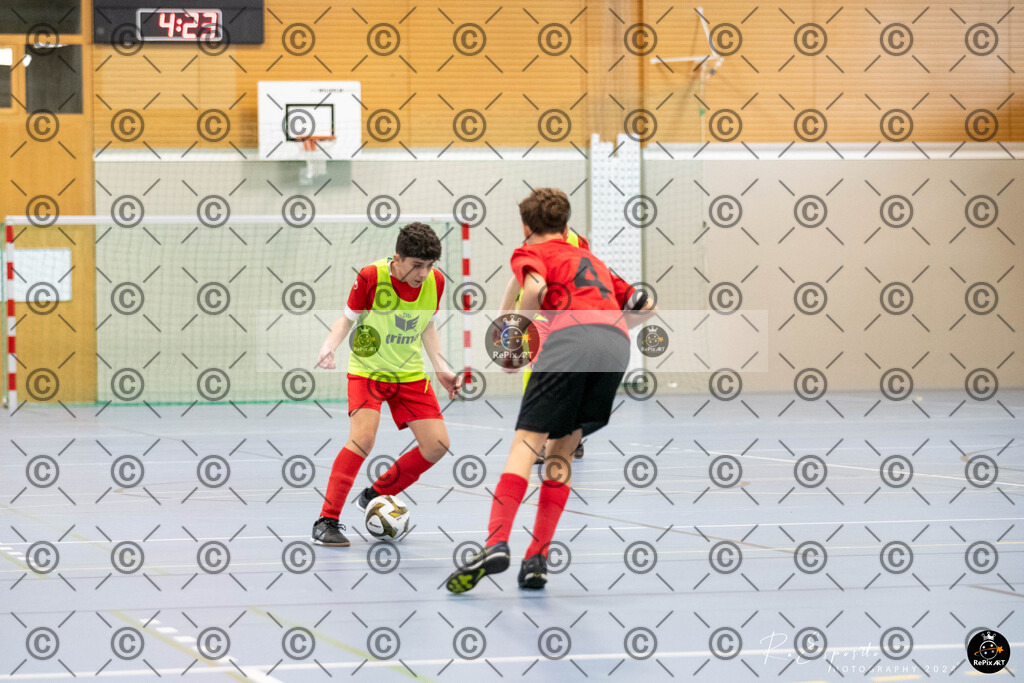 20241123_FCR-Hallenturnier-D_1_020 | Sport und Naturfotografie von Roberto Esposito zeigt echte Momente Bewegung und die Schönheit der Natur. Ausdrucksstarke Bilder schaffen Emotionen.