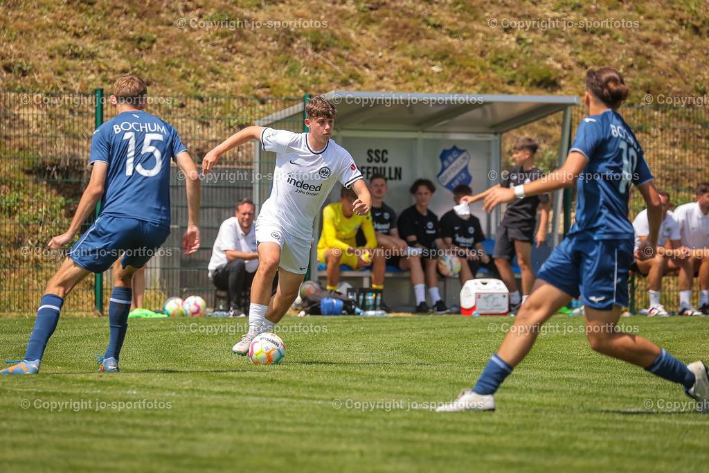 BQ3I6934 | 17.06.2023; Testspiel; Rasenplatz Offdilln; VfL Bochum U17 - Eintracht Frankfurt U17; Ergebnis: 3:1 (1:1)