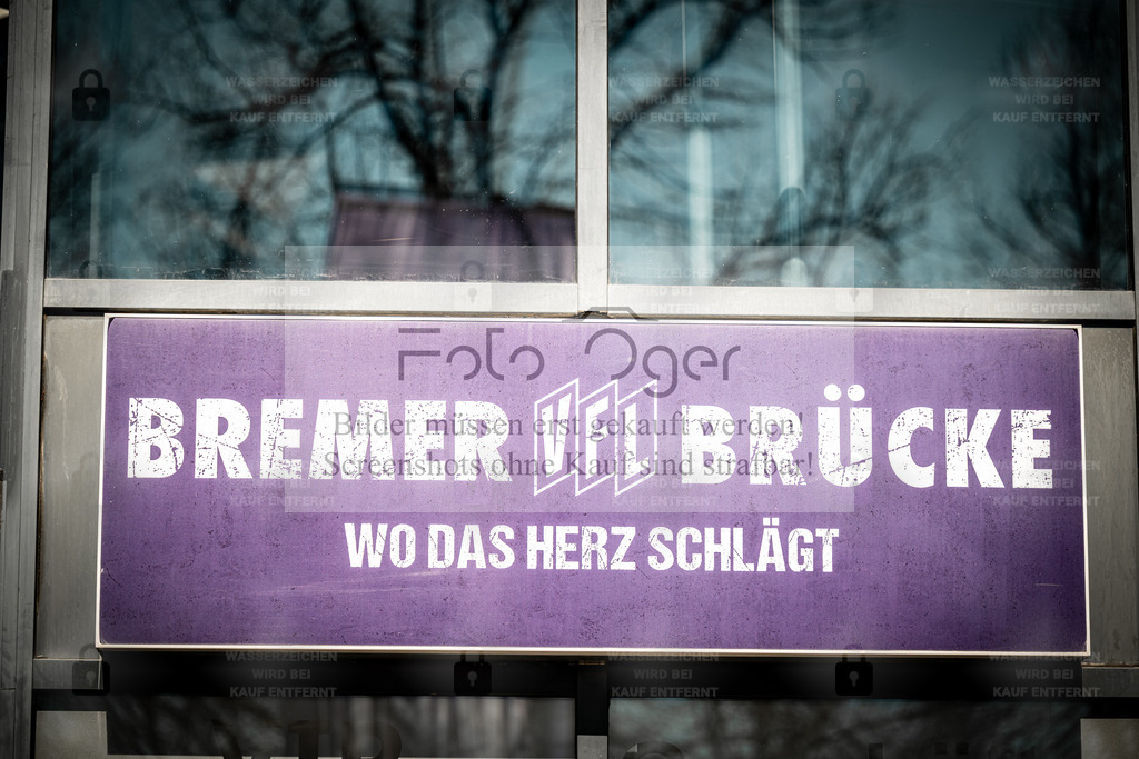 Wo das Herz schlägt | Ein Symbol für Leidenschaft und Verbundenheit: Die „Bremer Brücke“ – das Zuhause des VfL Osnabrück.Dieses Foto zeigt nicht nur ein Stadion, sondern einen Ort voller Emotionen, Geschichte und Herzblut. Ein Muss für alle, deren Herz in Lila-Weiß schlägt. - Realisiert mit Pictrs.com