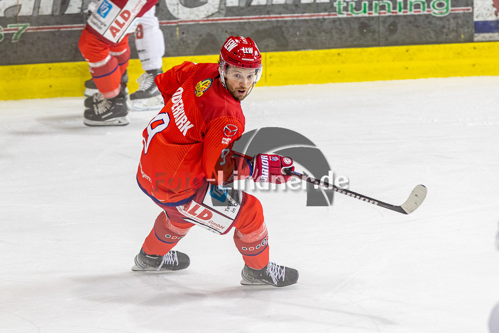 Testspiel EC Peiting vs Augsburger Panther | Eishockey Oberliga Süd Vorbereitung 2023/2024, Testspiel EC Peiting vs Augsburger Panther,
Brett OUDERKIRK (EC Peiting 9) in Aktion,
2023-09-03 in Peiting (Eisstadion)
#9 Brett OUDERKIRK (EC Peiting)
Copyright: sportworld WJL