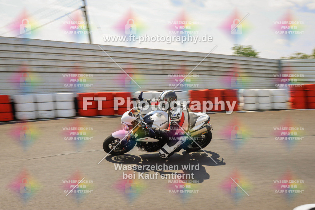 _DSK2747 | Hier findet Ihr Bilder von Touristenfahrten auf der Nürburgring Nordschleife oder von anderen Veranstaltungen die ich besucht habe. Viel Spass beim Durch Schauen 