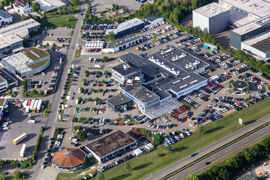 Luftbild: Autohandels- Autohauses Brunold im Ortsteil Betzingen in Reutlingen im Bundesland Baden-Württemberg in Deutschland. Foto: IMG_008637.jpg vom 27.08.2020 durch Werner Riehm/FLY-FOTO.de
