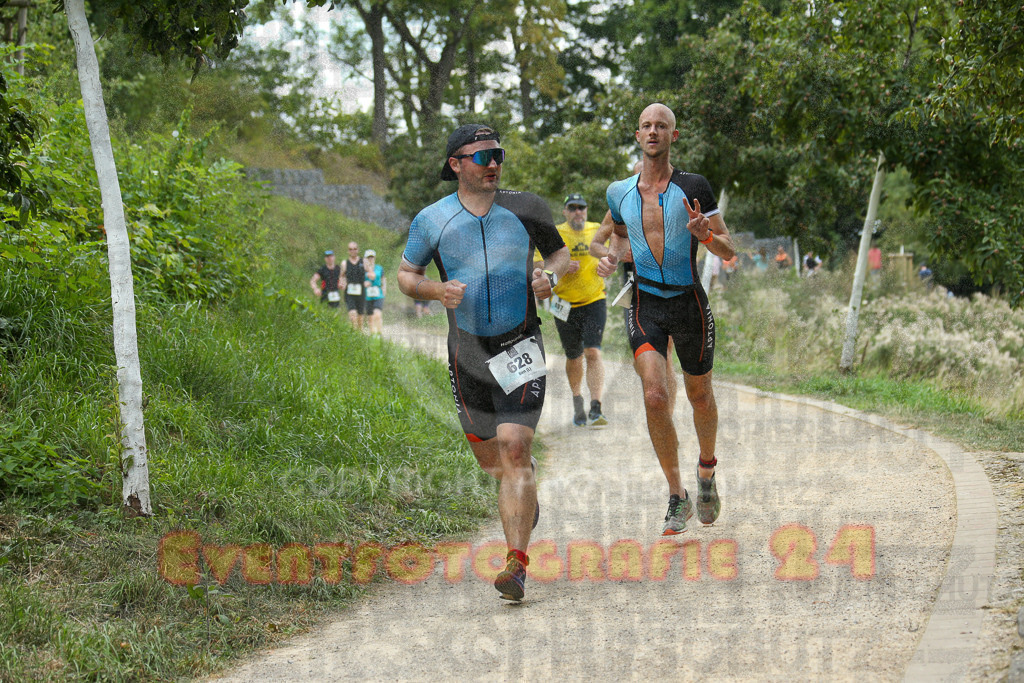 250824_1409_EX1_5161 | Sportfotografie im Rhein-Sieg Kreis, Köln, Bonn, NRW, Rheinland Pfalz, Hessen, etc. Unser Tätigkeitsfeld umfasst den Laufsport vom Volkslauf über den Marathon, Duathlon, Triathon bis zum Ultralauf wie Kölnpfad Ultra oder Schindertrail.